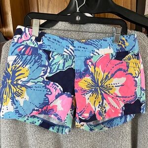 Lilly Pulitzer Ellie Pop Up Bog Flirt Bright Navy Floral Print Shorts Size 00